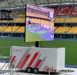 牽引式LEDビジョン